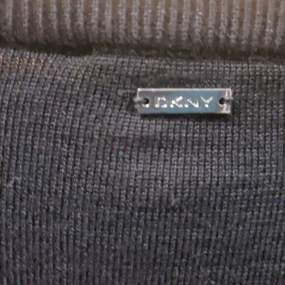 DKNY black sweater with sheer sequined sleeves Sz M III EXCELLENT CONDITION! - Picture 3 of 5